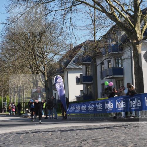 06.04.2025 - 44. Internationalen Wilhelmsburger Insellauf Luisa Fischer http://msf.ph/oto/7580360 06.04.2025 10:39:53 Ziel 380 meine-sportfotos.de