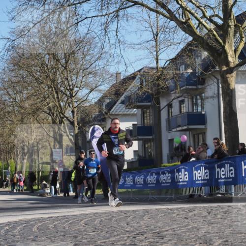 06.04.2025 - 44. Internationalen Wilhelmsburger Insellauf Luisa Fischer http://msf.ph/oto/7580480 06.04.2025 10:39:54 Ziel 513, 4501 meine-sportfotos.de