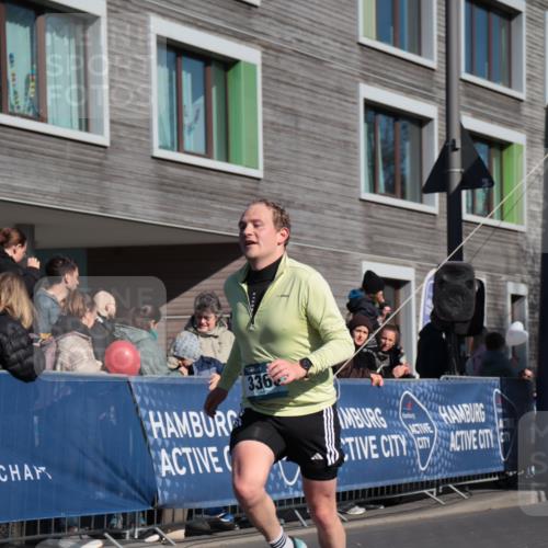 06.04.2025 - 44. Internationalen Wilhelmsburger Insellauf A. Gomolzig http://msf.ph/oto/7580597 06.04.2025 10:18:10 Ziel 3368 meine-sportfotos.de