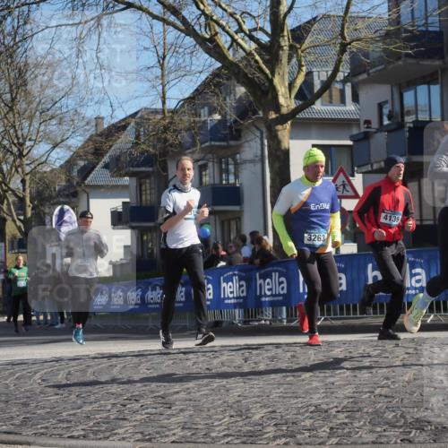 06.04.2025 - 44. Internationalen Wilhelmsburger Insellauf Luisa Fischer http://msf.ph/oto/7580939 06.04.2025 10:40:16 Ziel 3021, 3263, 4139, 3974 meine-sportfotos.de