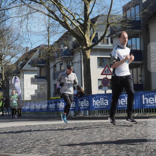 06.04.2025 - 44. Internationalen Wilhelmsburger Insellauf Luisa Fischer http://msf.ph/oto/7581050 06.04.2025 10:40:18 Ziel 302, 3574 meine-sportfotos.de