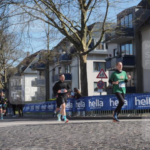 06.04.2025 - 44. Internationalen Wilhelmsburger Insellauf Luisa Fischer http://msf.ph/oto/7581184 06.04.2025 10:40:22 Ziel 365, 3574 meine-sportfotos.de