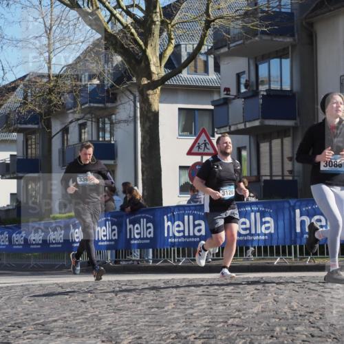 06.04.2025 - 44. Internationalen Wilhelmsburger Insellauf Luisa Fischer http://msf.ph/oto/7581416 06.04.2025 10:40:30 Ziel 336, 3120, 3086 meine-sportfotos.de