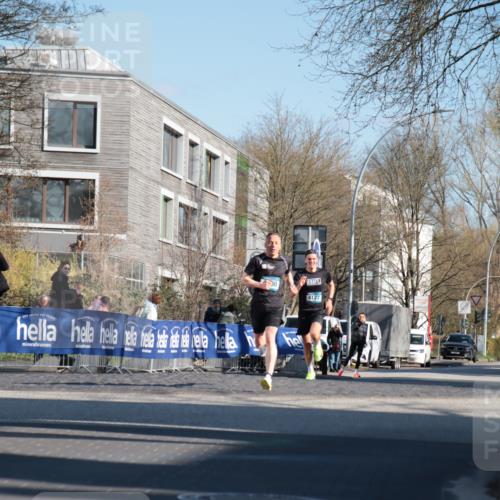 06.04.2025 - 44. Internationalen Wilhelmsburger Insellauf A. Gomolzig http://msf.ph/oto/7581429 06.04.2025 10:10:11 Ziel 4127, 4500 meine-sportfotos.de