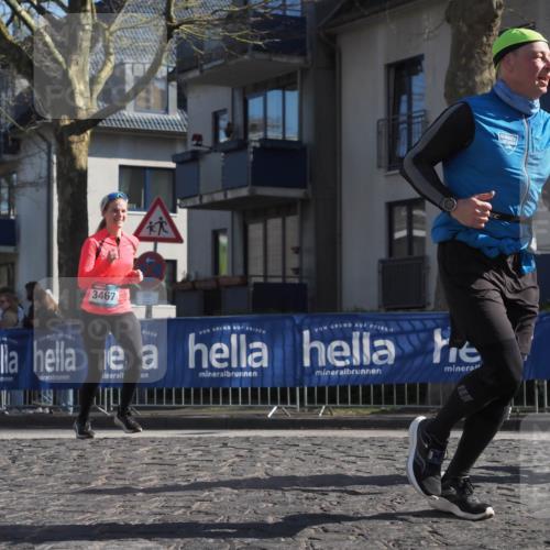 06.04.2025 - 44. Internationalen Wilhelmsburger Insellauf Luisa Fischer http://msf.ph/oto/7581557 06.04.2025 10:40:35 Ziel 3467 meine-sportfotos.de