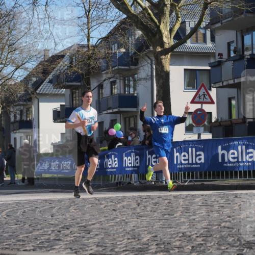 06.04.2025 - 44. Internationalen Wilhelmsburger Insellauf Luisa Fischer http://msf.ph/oto/7581638 06.04.2025 10:40:45 Ziel 1577, 4147, 5132 meine-sportfotos.de