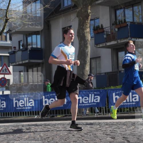 06.04.2025 - 44. Internationalen Wilhelmsburger Insellauf Luisa Fischer http://msf.ph/oto/7581743 06.04.2025 10:40:47 Ziel 457, 414 meine-sportfotos.de