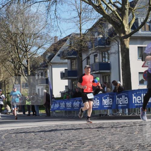 06.04.2025 - 44. Internationalen Wilhelmsburger Insellauf Luisa Fischer http://msf.ph/oto/7582132 06.04.2025 10:41:00 Ziel 4111, 4499 meine-sportfotos.de