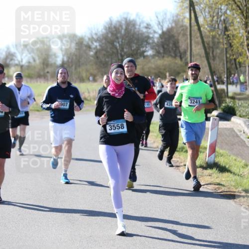06.04.2025 - 44. Internationalen Wilhelmsburger Insellauf Jannik Wohlers http://msf.ph/oto/7595856 06.04.2025 10:34:34 Laufen 907, 3044, 3558, 145, 439, 3241 meine-sportfotos.de