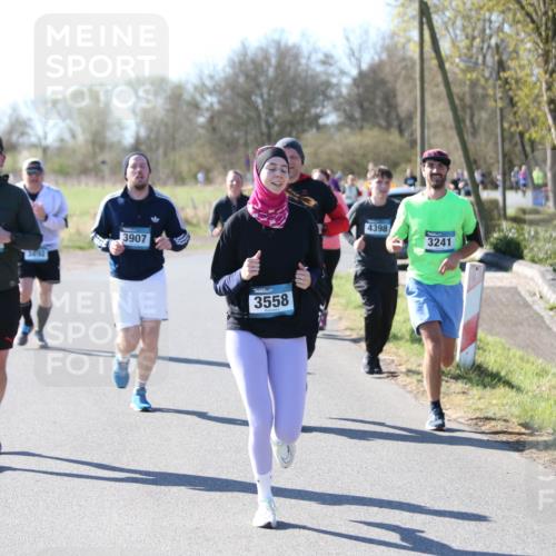 06.04.2025 - 44. Internationalen Wilhelmsburger Insellauf Jannik Wohlers http://msf.ph/oto/7595859 06.04.2025 10:34:34 Laufen 304, 3892, 3907, 3558, 4398, 3241 meine-sportfotos.de