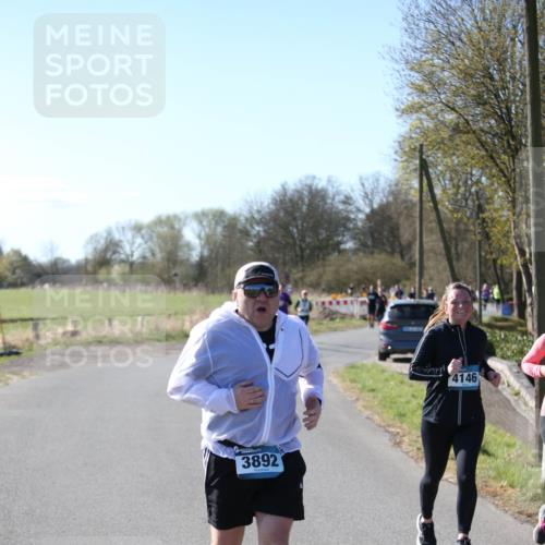 06.04.2025 - 44. Internationalen Wilhelmsburger Insellauf Jannik Wohlers http://msf.ph/oto/7596125 06.04.2025 10:34:38 Laufen 3892, 4146 meine-sportfotos.de