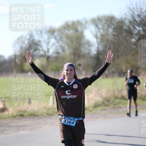 06.04.2025 - 44. Internationalen Wilhelmsburger Insellauf Jannik Wohlers http://msf.ph/oto/7596151 06.04.2025 10:34:46 Laufen 4364 meine-sportfotos.de