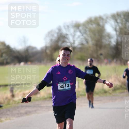 06.04.2025 - 44. Internationalen Wilhelmsburger Insellauf Jannik Wohlers http://msf.ph/oto/7596240 06.04.2025 10:34:50 Laufen 3513 meine-sportfotos.de
