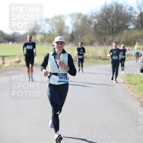 06.04.2025 - 44. Internationalen Wilhelmsburger Insellauf Jannik Wohlers http://msf.ph/oto/7596286 06.04.2025 10:34:53 Laufen 5079 meine-sportfotos.de