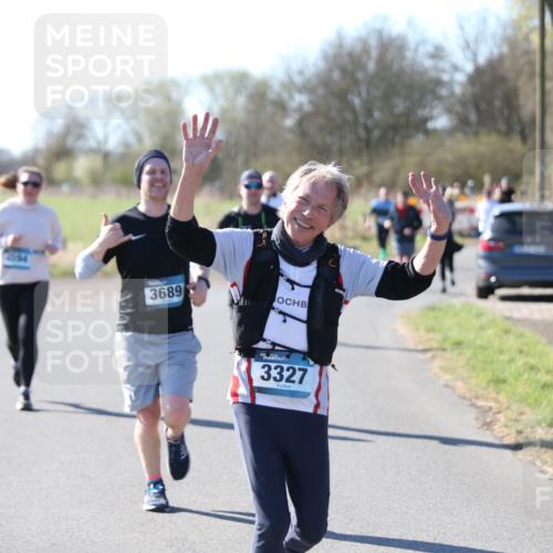 06.04.2025 - 44. Internationalen Wilhelmsburger Insellauf Jannik Wohlers http://msf.ph/oto/7596623 06.04.2025 10:35:21 Laufen 4564, 3689, 3327 meine-sportfotos.de