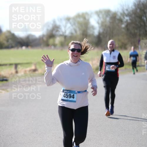 06.04.2025 - 44. Internationalen Wilhelmsburger Insellauf Jannik Wohlers http://msf.ph/oto/7596659 06.04.2025 10:35:23 Laufen 4594, 34 meine-sportfotos.de