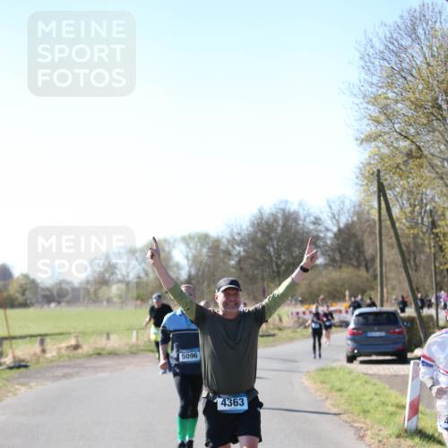 06.04.2025 - 44. Internationalen Wilhelmsburger Insellauf Jannik Wohlers http://msf.ph/oto/7596786 06.04.2025 10:35:36 Laufen 5096, 4363, 4 meine-sportfotos.de