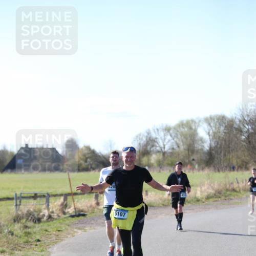 06.04.2025 - 44. Internationalen Wilhelmsburger Insellauf Jannik Wohlers http://msf.ph/oto/7596857 06.04.2025 10:35:43 Laufen 5107, 4161 meine-sportfotos.de