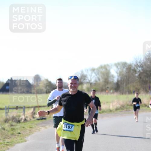 06.04.2025 - 44. Internationalen Wilhelmsburger Insellauf Jannik Wohlers http://msf.ph/oto/7596891 06.04.2025 10:35:44 Laufen 5107 meine-sportfotos.de