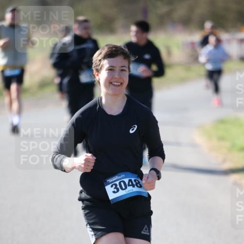 06.04.2025 - 44. Internationalen Wilhelmsburger Insellauf Jannik Wohlers http://msf.ph/oto/7596988 06.04.2025 10:35:52 Laufen 3048 meine-sportfotos.de