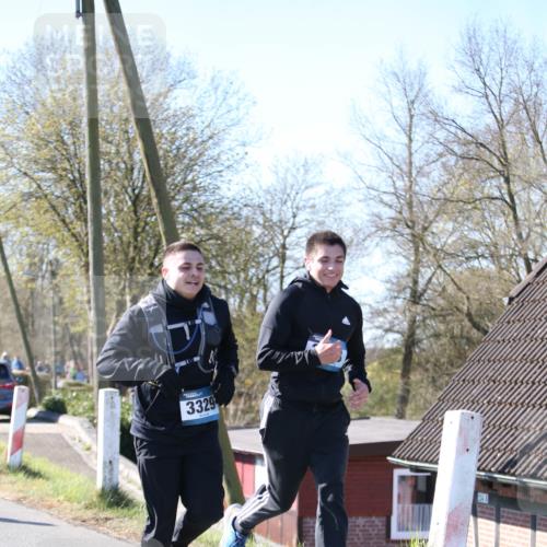 06.04.2025 - 44. Internationalen Wilhelmsburger Insellauf Jannik Wohlers http://msf.ph/oto/7597040 06.04.2025 10:35:57 Laufen 3329 meine-sportfotos.de