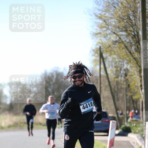 06.04.2025 - 44. Internationalen Wilhelmsburger Insellauf Jannik Wohlers http://msf.ph/oto/7597100 06.04.2025 10:36:00 Laufen 4418 meine-sportfotos.de
