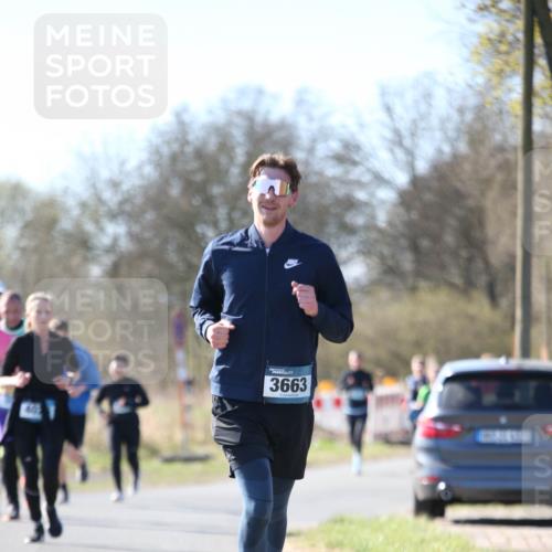 06.04.2025 - 44. Internationalen Wilhelmsburger Insellauf Jannik Wohlers http://msf.ph/oto/7597209 06.04.2025 10:36:14 Laufen 3663 meine-sportfotos.de