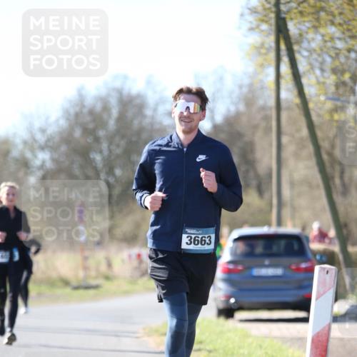 06.04.2025 - 44. Internationalen Wilhelmsburger Insellauf Jannik Wohlers http://msf.ph/oto/7597222 06.04.2025 10:36:15 Laufen 3663 meine-sportfotos.de