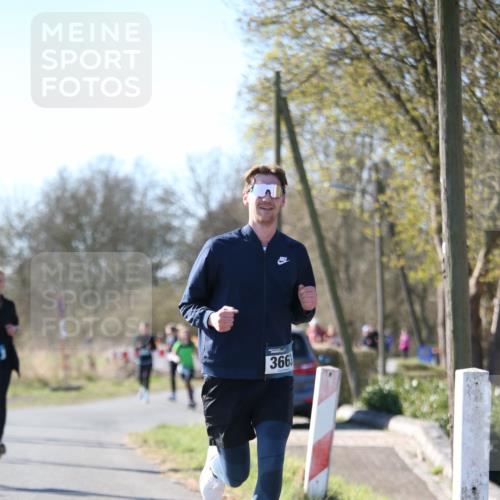 06.04.2025 - 44. Internationalen Wilhelmsburger Insellauf Jannik Wohlers http://msf.ph/oto/7597236 06.04.2025 10:36:15 Laufen 366 meine-sportfotos.de