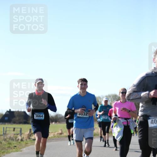 06.04.2025 - 44. Internationalen Wilhelmsburger Insellauf Jannik Wohlers http://msf.ph/oto/7597278 06.04.2025 10:36:18 Laufen 3664, 3396, 5932, 3797, 40 meine-sportfotos.de