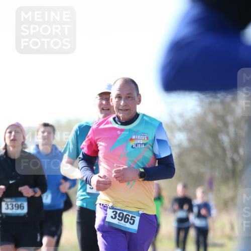 06.04.2025 - 44. Internationalen Wilhelmsburger Insellauf Jannik Wohlers http://msf.ph/oto/7597303 06.04.2025 10:36:21 Laufen 3396, 3965 meine-sportfotos.de