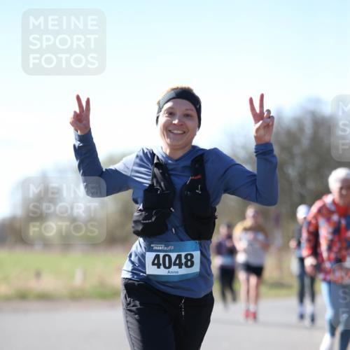 06.04.2025 - 44. Internationalen Wilhelmsburger Insellauf Jannik Wohlers http://msf.ph/oto/7597492 06.04.2025 10:36:34 Laufen 4048 meine-sportfotos.de