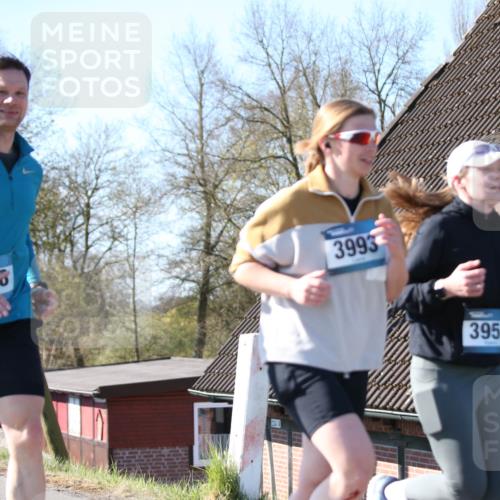 06.04.2025 - 44. Internationalen Wilhelmsburger Insellauf Jannik Wohlers http://msf.ph/oto/7597606 06.04.2025 10:36:43 Laufen 2, 3993, 3954 meine-sportfotos.de