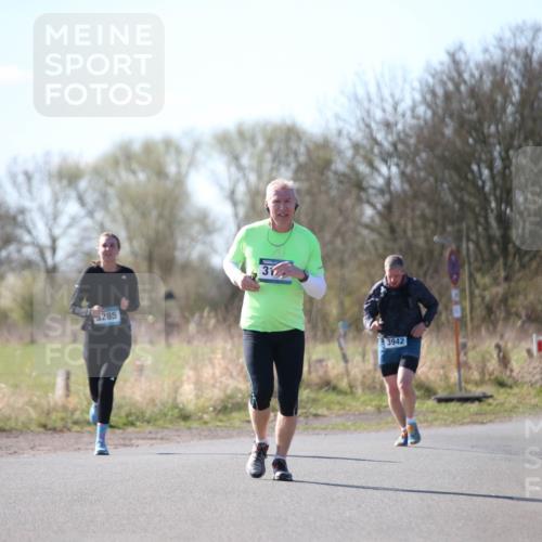 06.04.2025 - 44. Internationalen Wilhelmsburger Insellauf Jannik Wohlers http://msf.ph/oto/7597788 06.04.2025 10:37:13 Laufen 3285, 3, 3942, 4457 meine-sportfotos.de