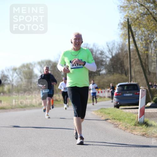 06.04.2025 - 44. Internationalen Wilhelmsburger Insellauf Jannik Wohlers http://msf.ph/oto/7597804 06.04.2025 10:37:19 Laufen 3285, 3942 meine-sportfotos.de