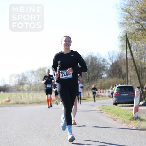 06.04.2025 - 44. Internationalen Wilhelmsburger Insellauf Jannik Wohlers http://msf.ph/oto/7597814 06.04.2025 10:37:22 Laufen 3285 meine-sportfotos.de
