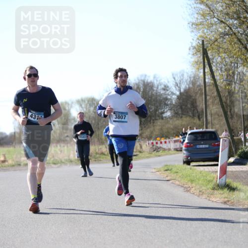 06.04.2025 - 44. Internationalen Wilhelmsburger Insellauf Jannik Wohlers http://msf.ph/oto/7597975 06.04.2025 10:37:32 Laufen 431, 3583, 3807, 4323 meine-sportfotos.de