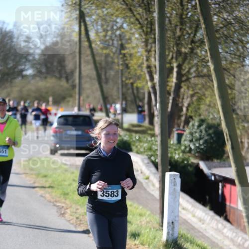 06.04.2025 - 44. Internationalen Wilhelmsburger Insellauf Jannik Wohlers http://msf.ph/oto/7598017 06.04.2025 10:37:37 Laufen 551, 3583 meine-sportfotos.de