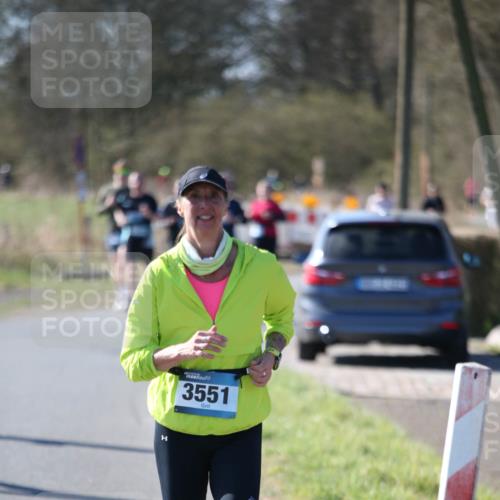 06.04.2025 - 44. Internationalen Wilhelmsburger Insellauf Jannik Wohlers http://msf.ph/oto/7598026 06.04.2025 10:37:38 Laufen 3551 meine-sportfotos.de