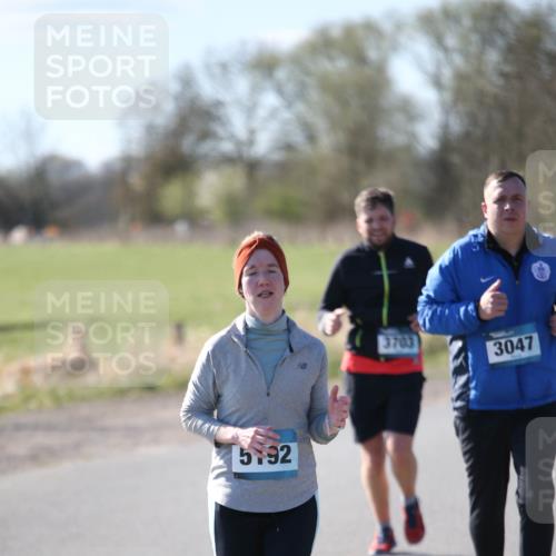 06.04.2025 - 44. Internationalen Wilhelmsburger Insellauf Jannik Wohlers http://msf.ph/oto/7598047 06.04.2025 10:37:40 Laufen 5, 92, 3703, 3047 meine-sportfotos.de