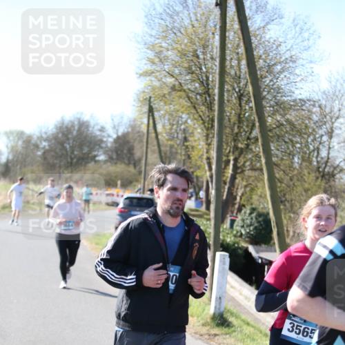 06.04.2025 - 44. Internationalen Wilhelmsburger Insellauf Jannik Wohlers http://msf.ph/oto/7598158 06.04.2025 10:37:58 Laufen 3684, 0, 3565 meine-sportfotos.de