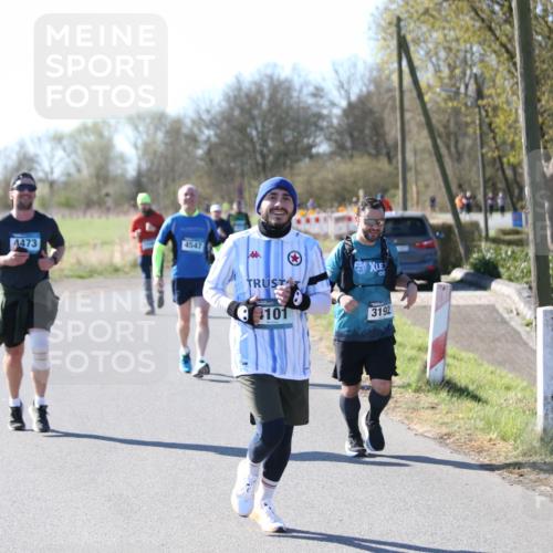 06.04.2025 - 44. Internationalen Wilhelmsburger Insellauf Jannik Wohlers http://msf.ph/oto/7598625 06.04.2025 10:38:41 Laufen 4473, 4547, 101, 3192 meine-sportfotos.de