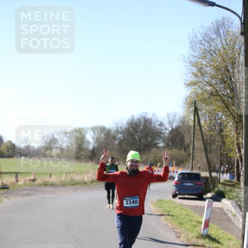 06.04.2025 - 44. Internationalen Wilhelmsburger Insellauf Jannik Wohlers http://msf.ph/oto/7598819 06.04.2025 10:38:48 Laufen 3340 meine-sportfotos.de