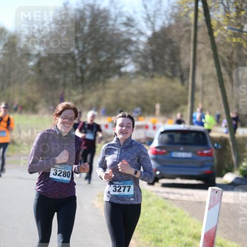 06.04.2025 - 44. Internationalen Wilhelmsburger Insellauf Jannik Wohlers http://msf.ph/oto/7598969 06.04.2025 10:39:24 Laufen 3280, 3277 meine-sportfotos.de