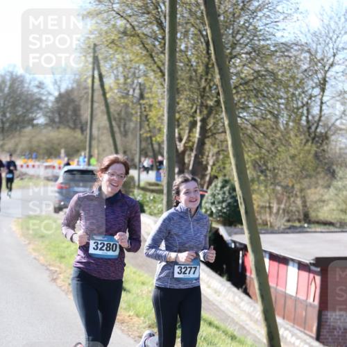 06.04.2025 - 44. Internationalen Wilhelmsburger Insellauf Jannik Wohlers http://msf.ph/oto/7599009 06.04.2025 10:39:26 Laufen 3280, 3277 meine-sportfotos.de