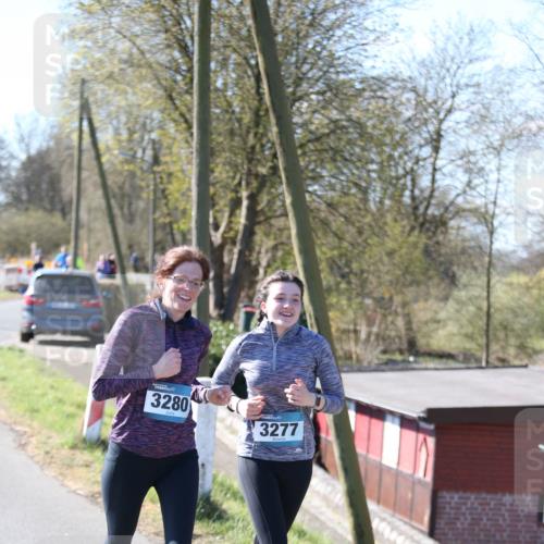 06.04.2025 - 44. Internationalen Wilhelmsburger Insellauf Jannik Wohlers http://msf.ph/oto/7599023 06.04.2025 10:39:26 Laufen 3280, 3277 meine-sportfotos.de
