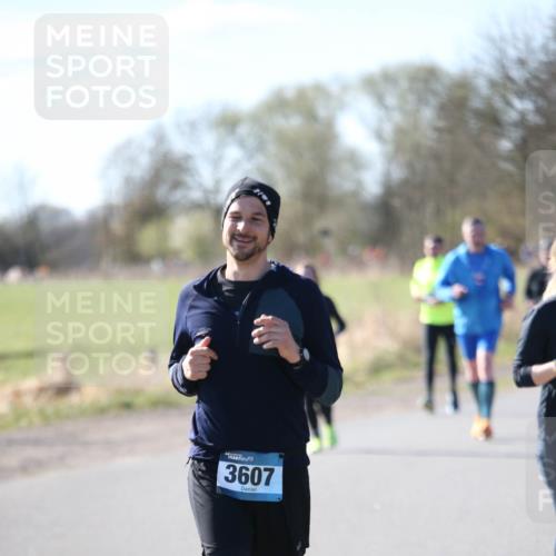 06.04.2025 - 44. Internationalen Wilhelmsburger Insellauf Jannik Wohlers http://msf.ph/oto/7599113 06.04.2025 10:39:40 Laufen 3178, 3607 meine-sportfotos.de