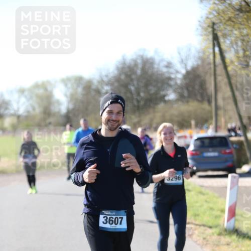 06.04.2025 - 44. Internationalen Wilhelmsburger Insellauf Jannik Wohlers http://msf.ph/oto/7599137 06.04.2025 10:39:42 Laufen 3607, 3296, 123 meine-sportfotos.de