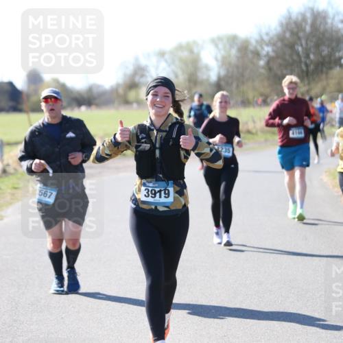 06.04.2025 - 44. Internationalen Wilhelmsburger Insellauf Jannik Wohlers http://msf.ph/oto/7599332 06.04.2025 10:40:12 Laufen 567, 3919, 235, 4166, 3223 meine-sportfotos.de