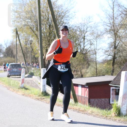 06.04.2025 - 44. Internationalen Wilhelmsburger Insellauf Jannik Wohlers http://msf.ph/oto/7599463 06.04.2025 10:40:24 Laufen 342 meine-sportfotos.de